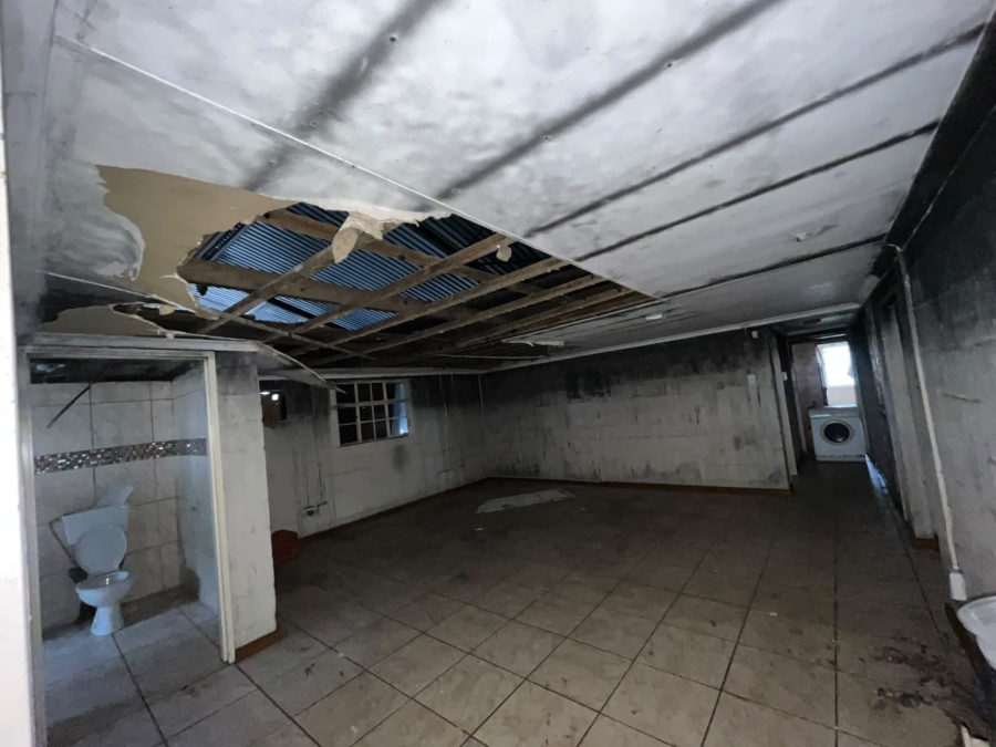 5 Bedroom Property for Sale in Hopefield Western Cape